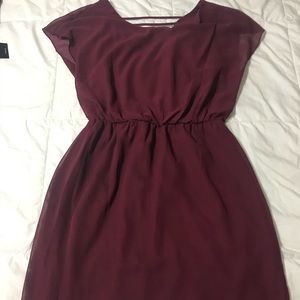 Dress maroon
